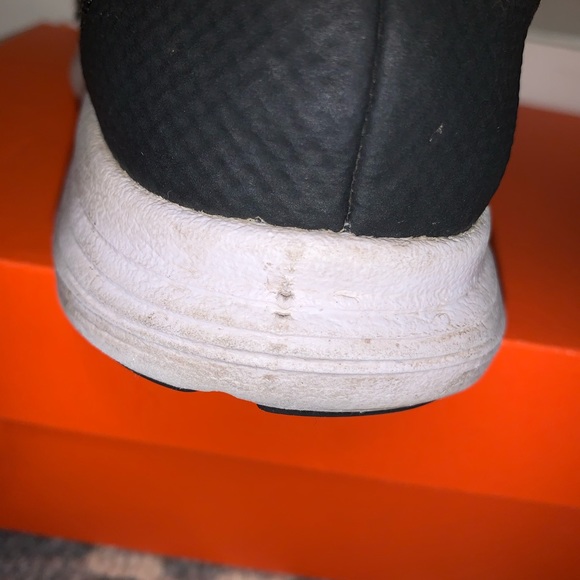 Nike Revolution 3 - Picture 5 of 5